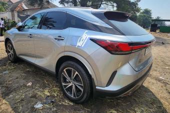 lexus 2025 essence hybrid RX350